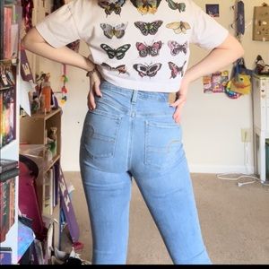 High-waisted American Eagle light wash skinny jeans